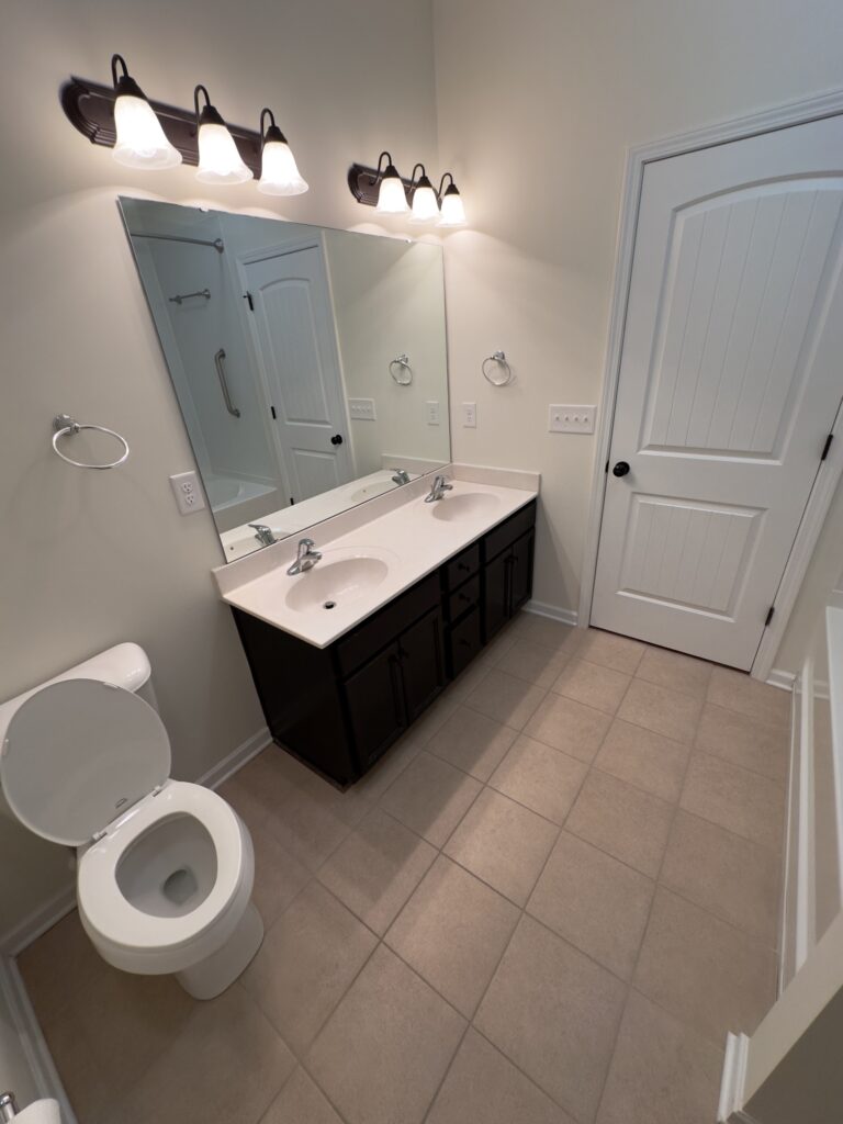 photo 2 from the Sugar Cookies bathroom remodeling project by ARTOS