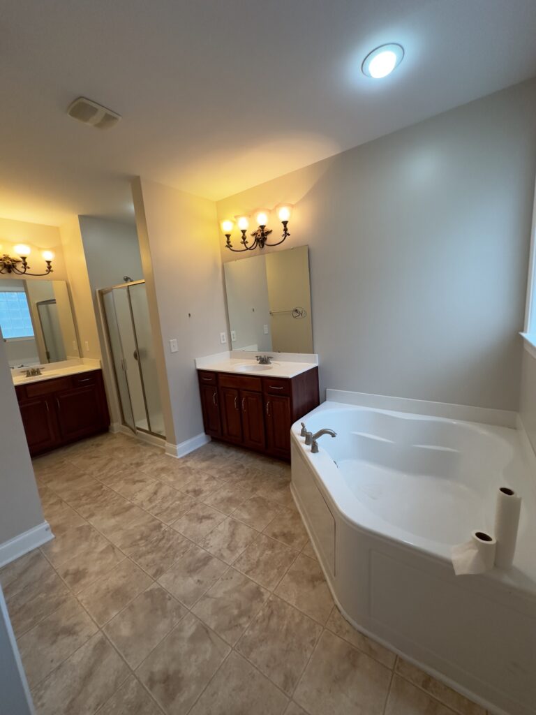 photo 1 from the True North bathroom remodeling project by ARTOS