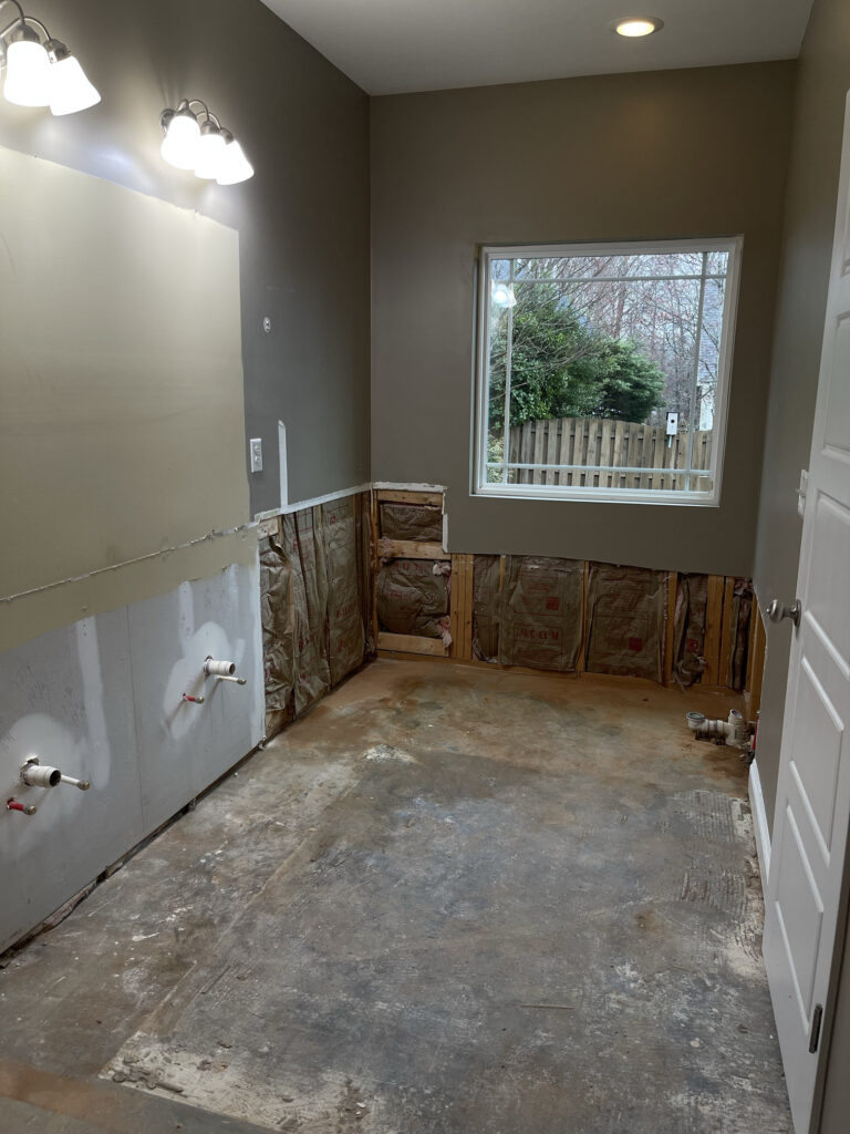 photo 2 from the Hyperloop bathroom remodeling project by ARTOS