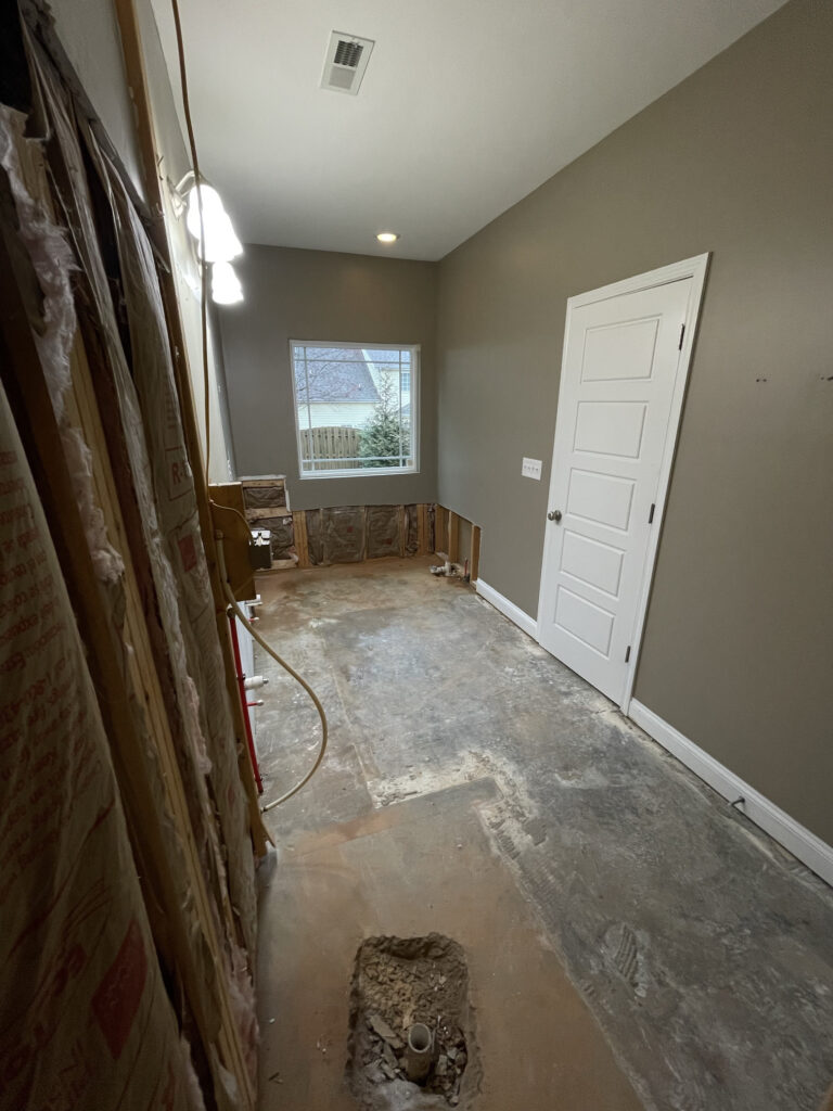 photo 3 from the Hyperloop bathroom remodeling project by ARTOS