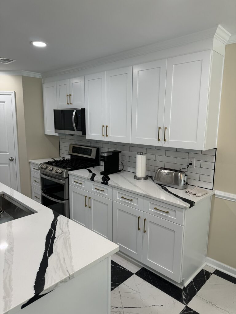 photo 6 from the Ellen kitchen remodeling project by ARTOS